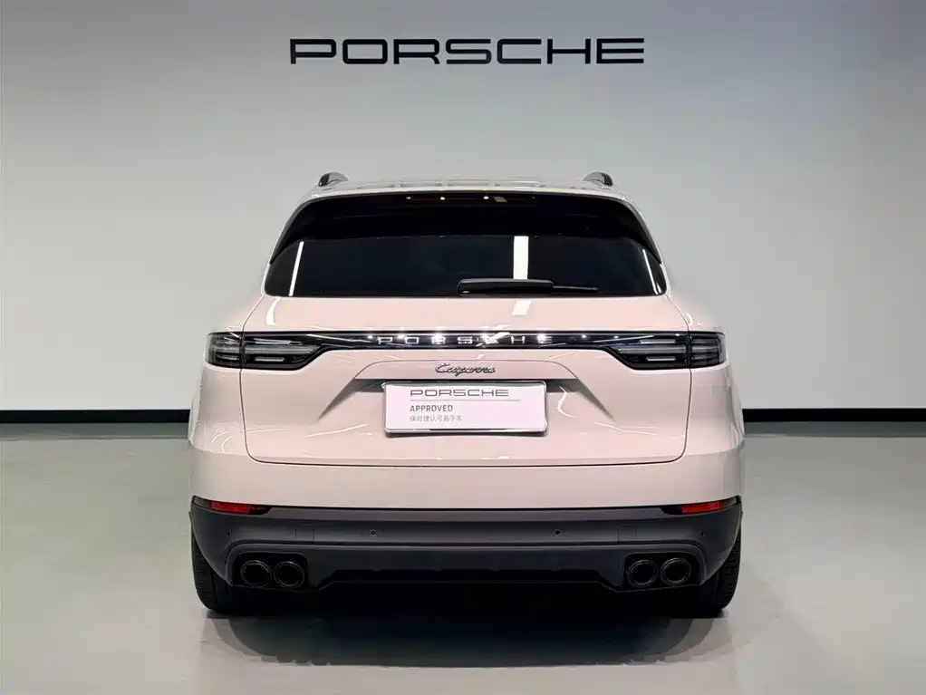 Porsche Cayenne Hybrid 2022 — фото 6