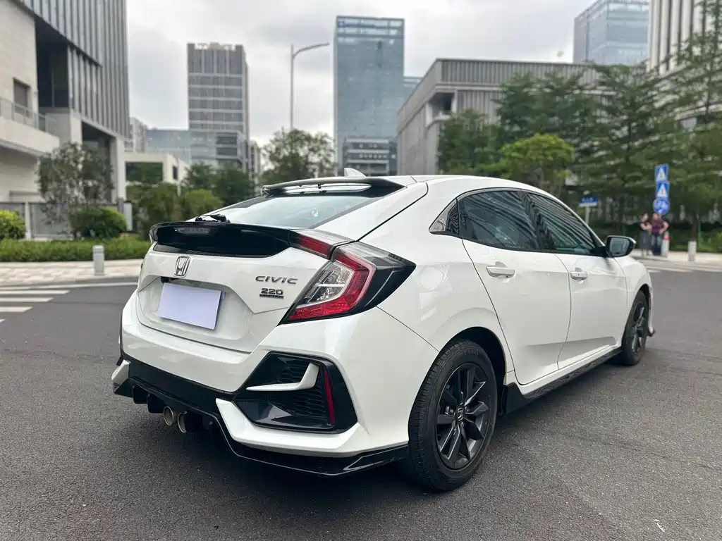 Honda Civic 2020 — фото 6