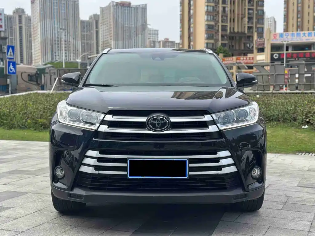 Toyota Highlander 2018 — фото 2