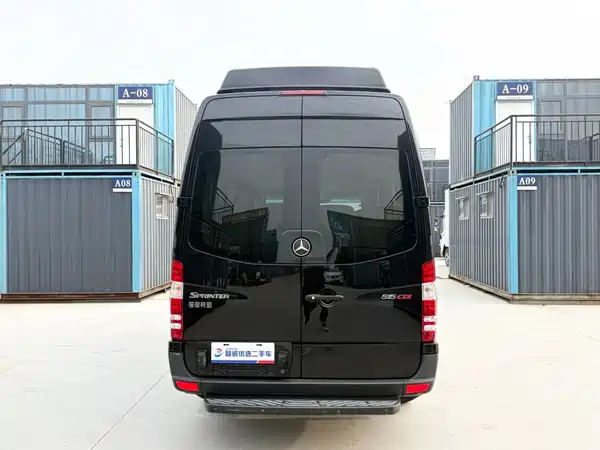 Mercedes-Benz Sprinter 2013