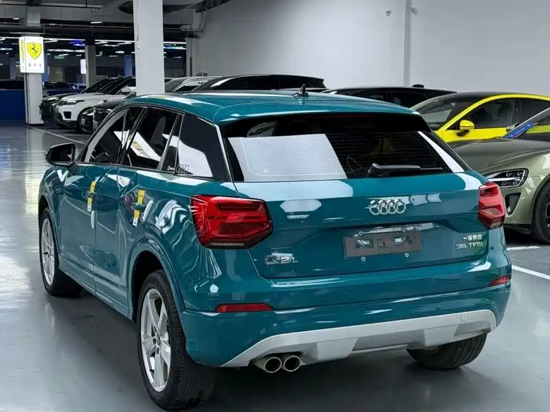 Audi Q2L 2019 — фото 11