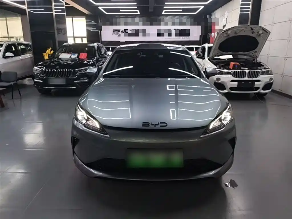 BYD Seal 05 DM-i 2026 — фото 3