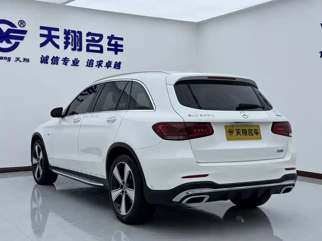 Mercedes-Benz GLC 2022 — фото 20