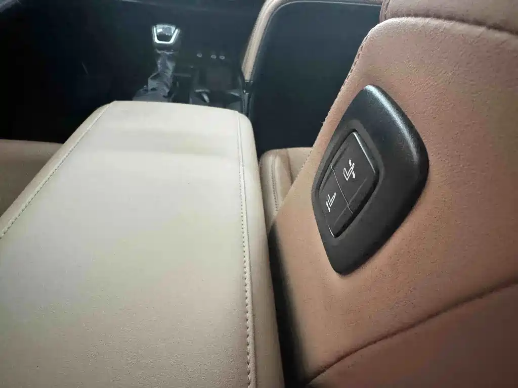 Toyota Camry 2024 — фото 17