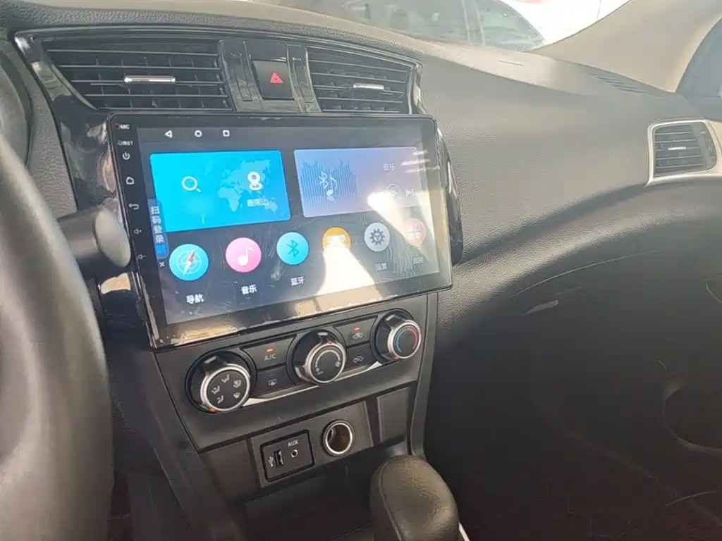 Nissan Sylphy 2019 — фото 10