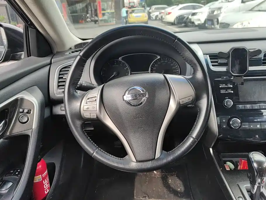 Nissan Teana 2015 — фото 15