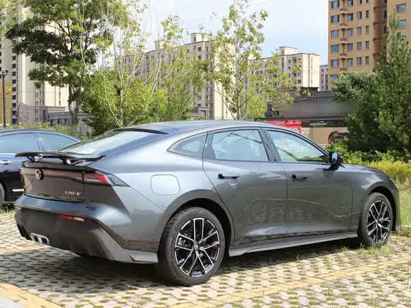 Changan UNI-V Smart Electric Idd 2025