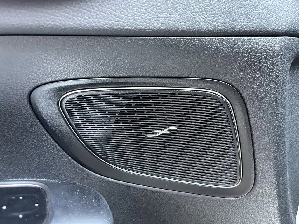 Mercedes-Benz C-Class 2022 — фото 11