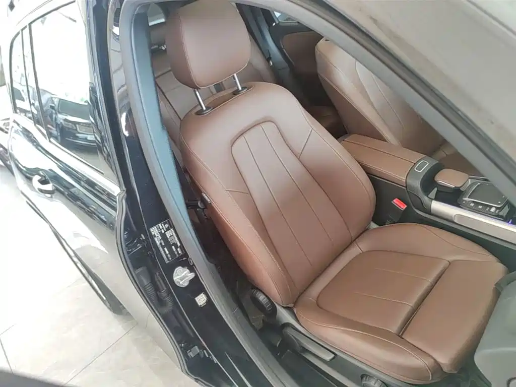 Mercedes-Benz GLB 2022 — фото 25