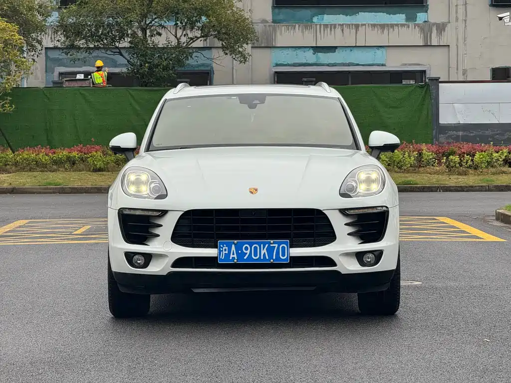 Porsche Macan 2016