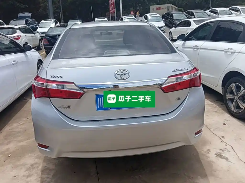 Toyota Corolla 2015