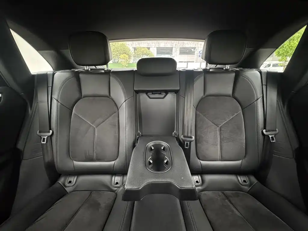 Porsche Macan 2016 — фото 21