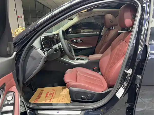 BMW 3 Series 2024