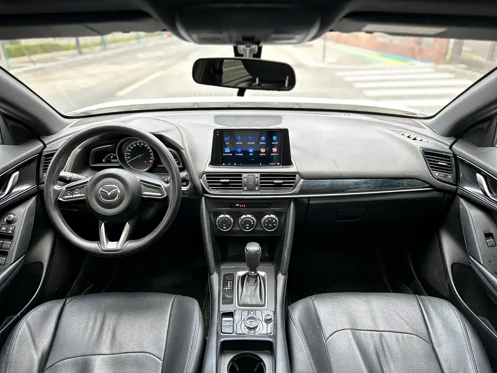 Mazda CX-4 2020 — фото 16