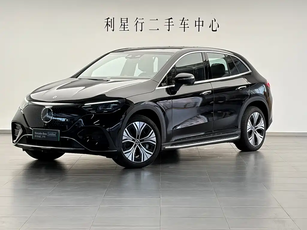 Mercedes-Benz EQE SUV 2025 — фото 1
