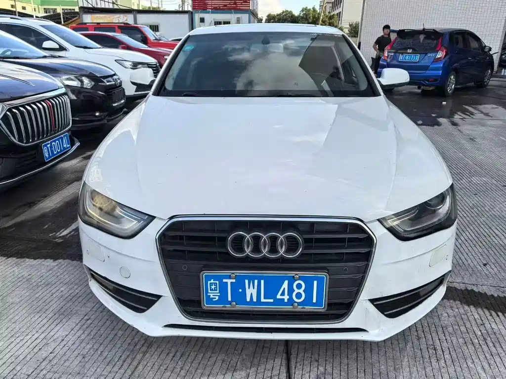 Audi A4L 2013