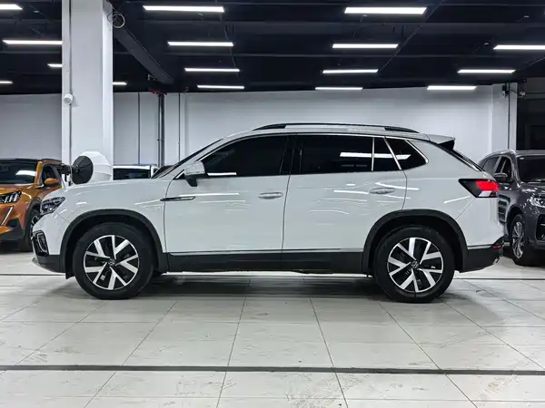 Volkswagen Tayron 2023