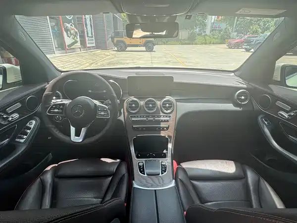 Mercedes-Benz GLC 2020