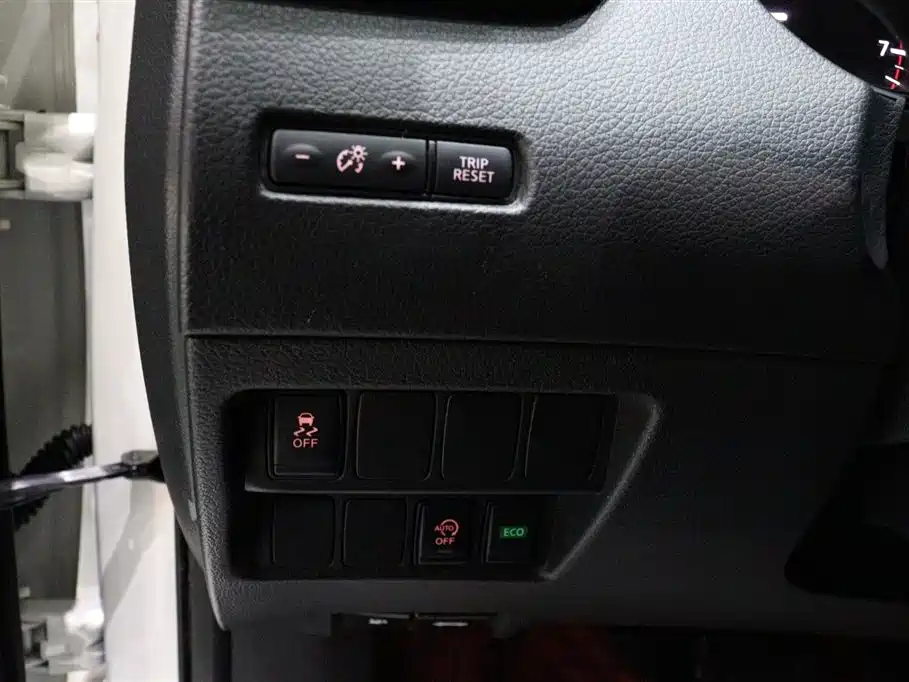Nissan X-Trail 2021 — фото 20