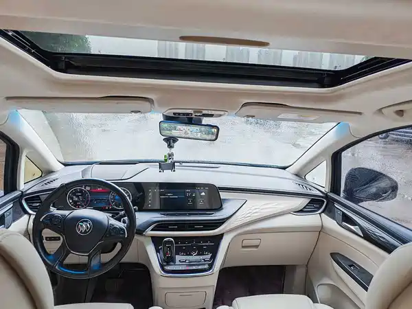 Buick GL8 2020