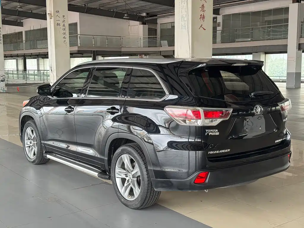 Toyota Highlander 2016 — фото 4