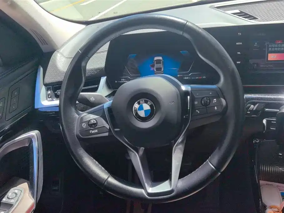 BMW X2 2024 — фото 15