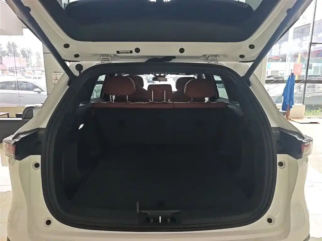 Changan CS75 PLUS 2025 — фото 19