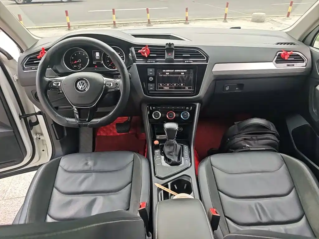 Volkswagen Tiguan L 2019 — фото 10