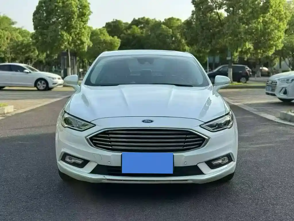 Ford Mondeo 2018 — фото 2