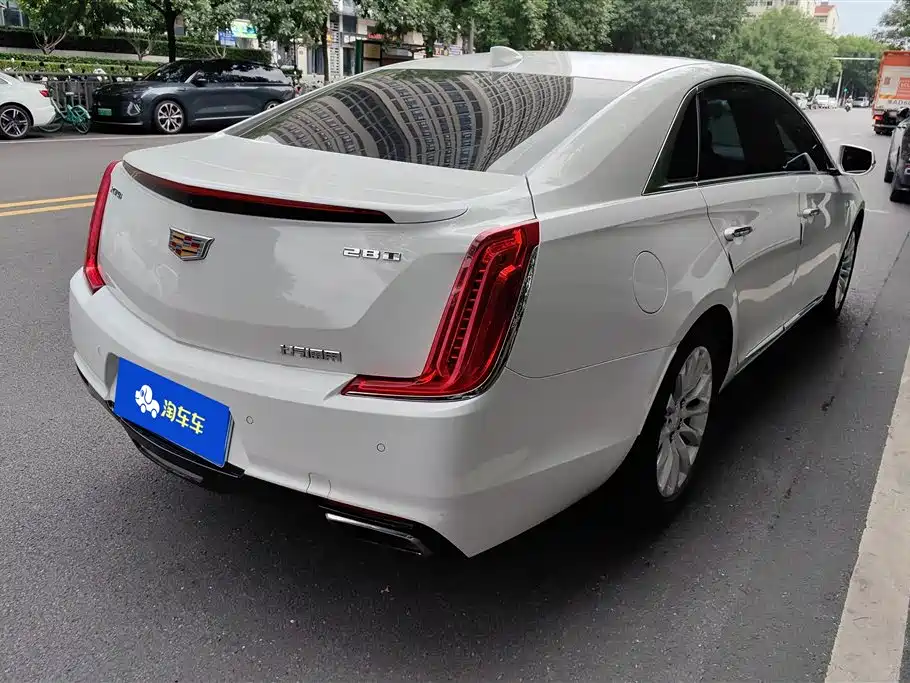 Cadillac XTS 2019 — фото 3