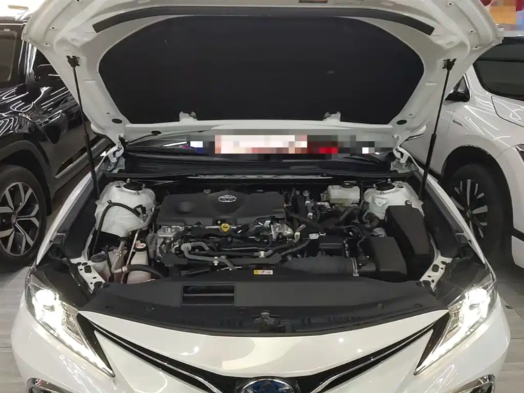 Toyota Camry 2021 — фото 20