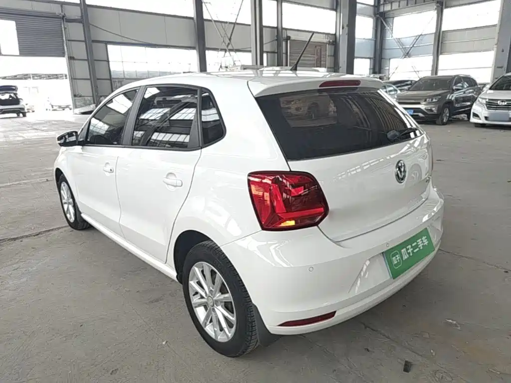 Volkswagen Polo 2016