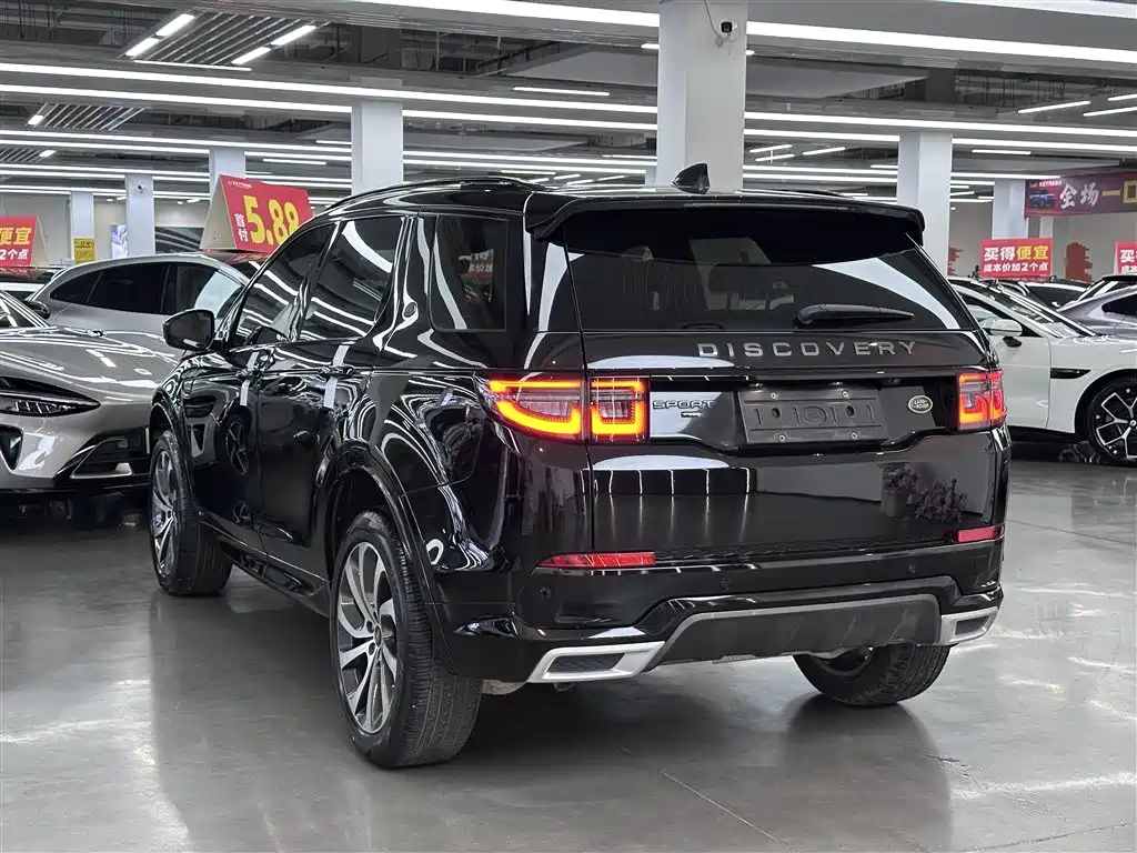 Land Rover Discovery Sport 2021 — фото 11