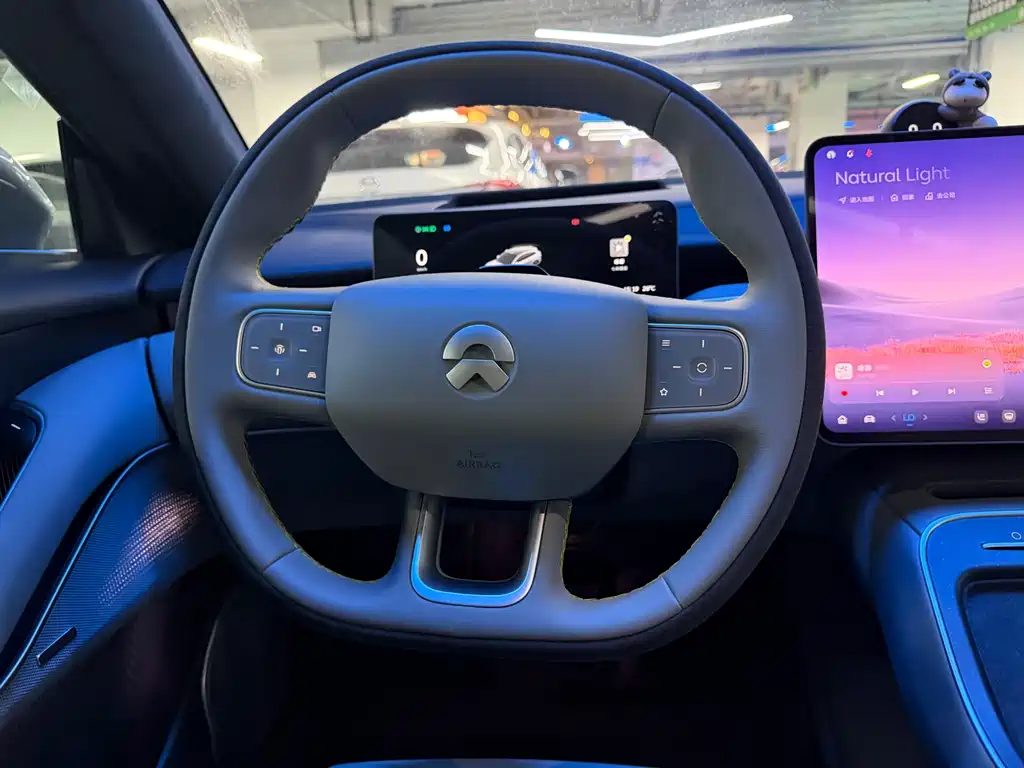 NIO ET5T 2025