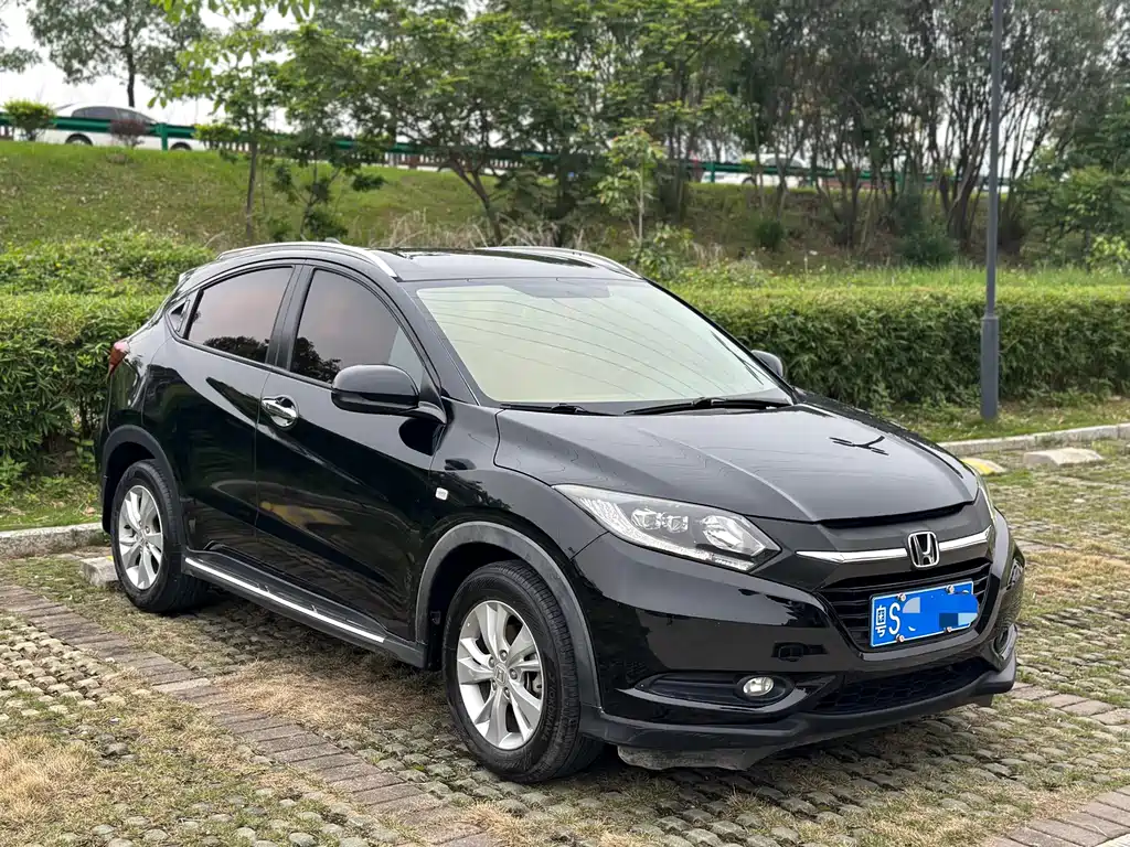 Honda Vezel 2018 — фото 3