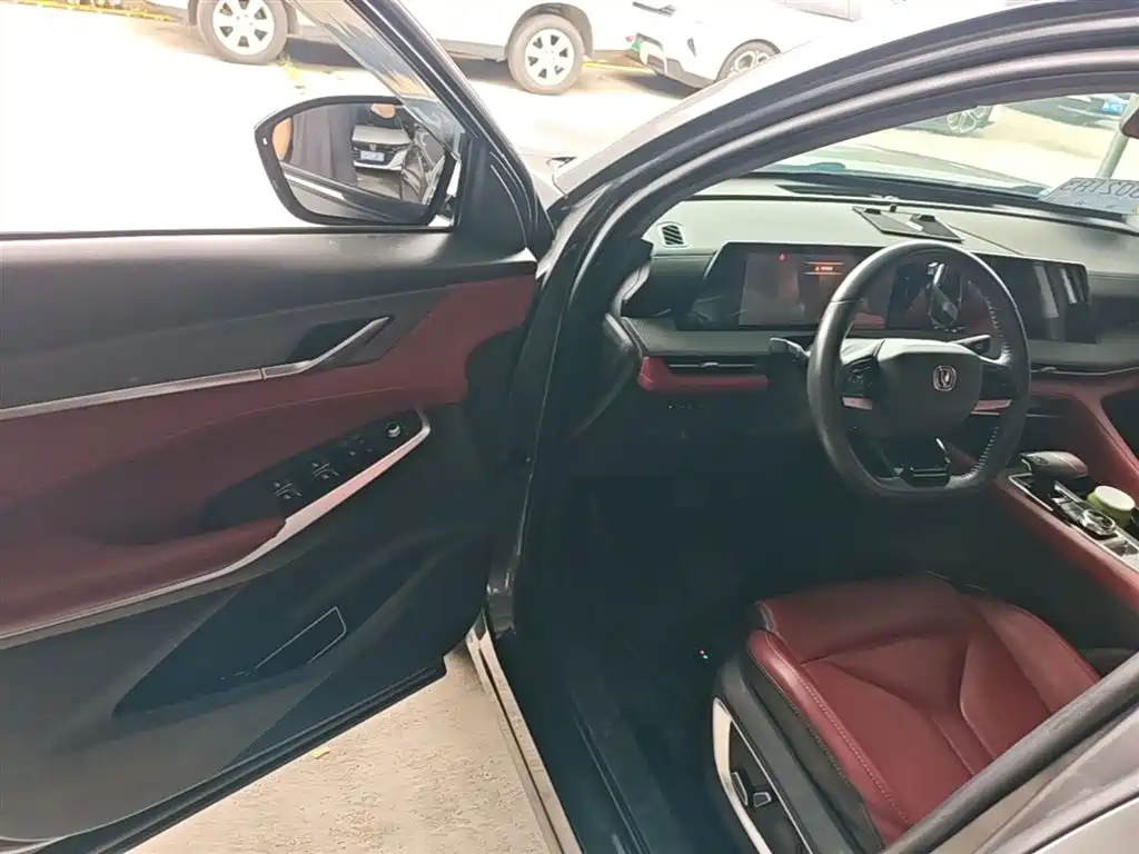 Changan CS75 PLUS 2022 — фото 16