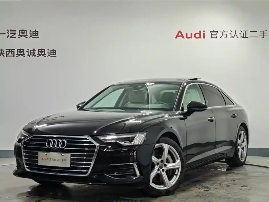 Audi A6L 2022 — фото 1