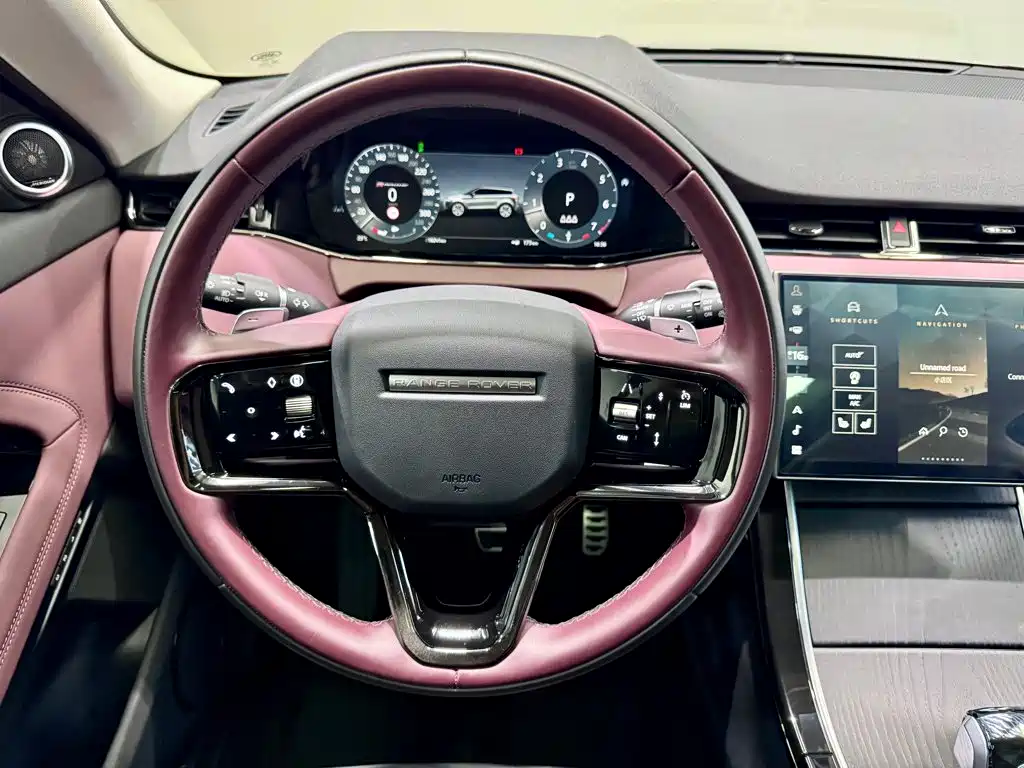 Land Rover Range Rover Evoque 2025 — фото 16