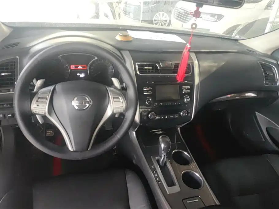 Nissan Teana 2016 — фото 12