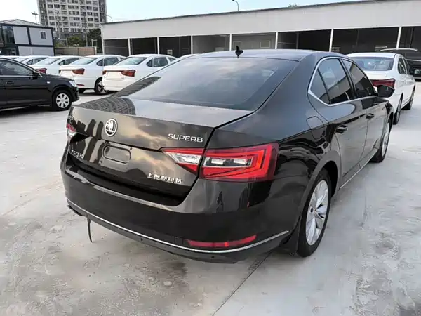 Skoda Superb 2017