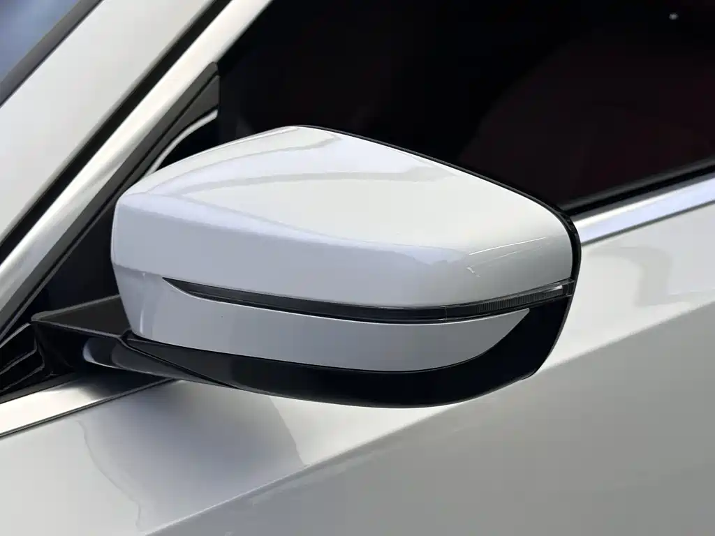 BMW 3 Series 2023 — фото 13