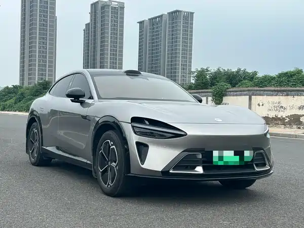 Xiaomi YU7 2025