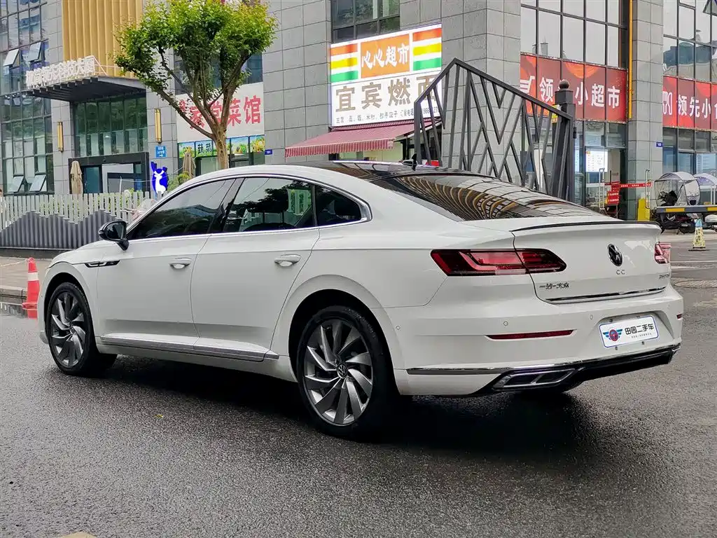 Volkswagen CC 2023 — фото 4