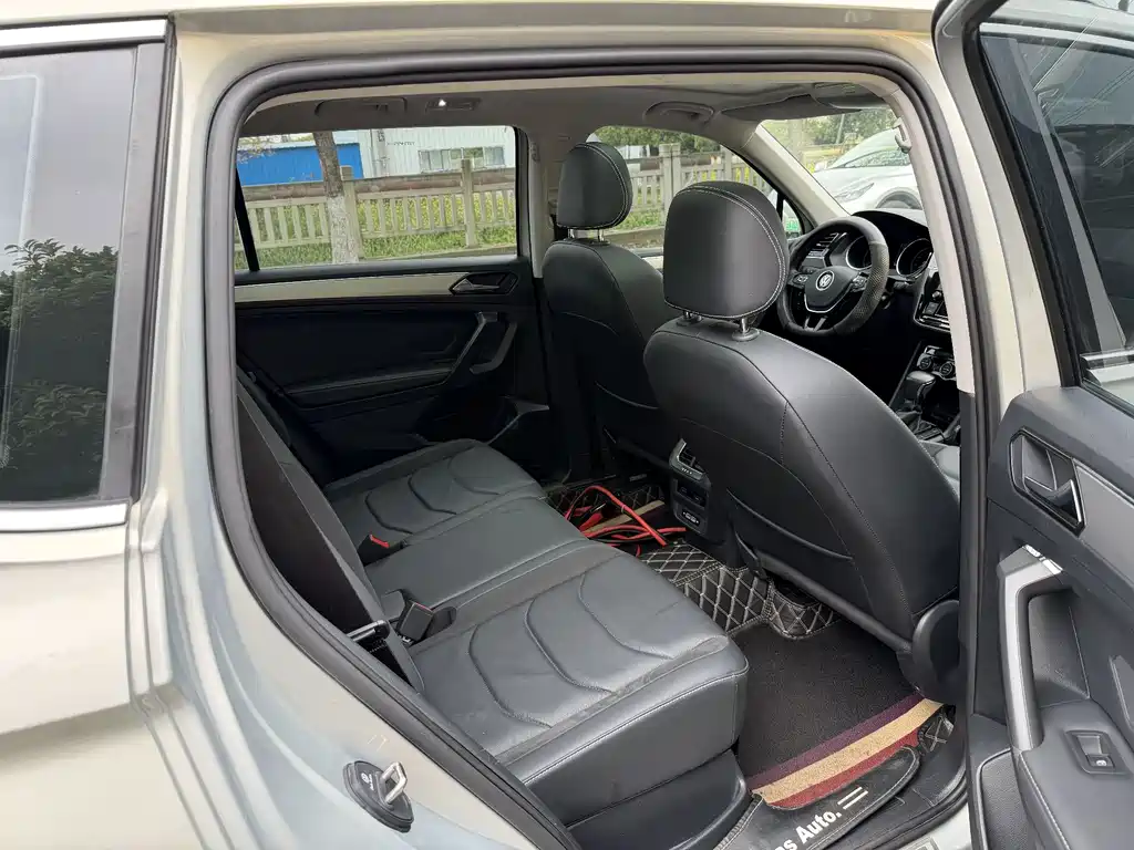 Volkswagen Tiguan L 2019 — фото 13