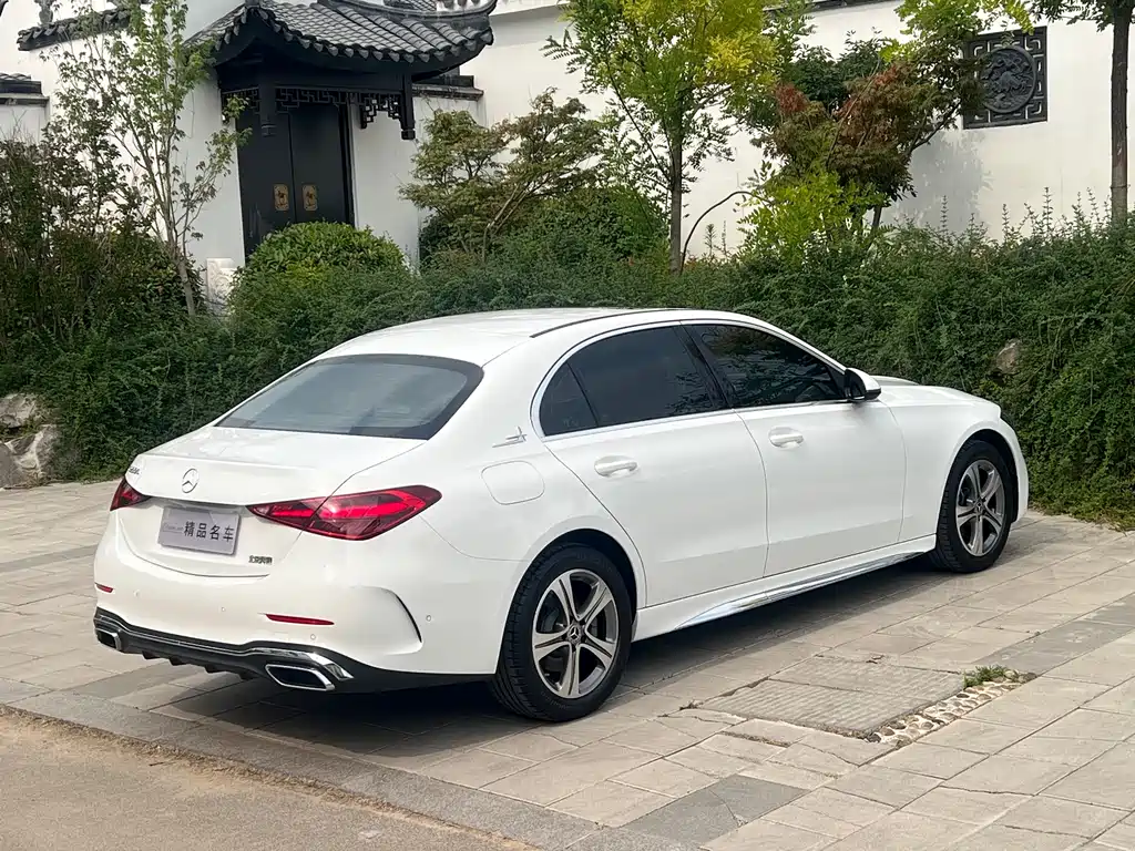 Mercedes-Benz C-Class 2022 — фото 18