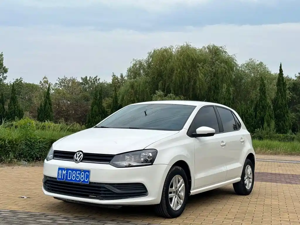 Volkswagen Polo 2017 — фото 1