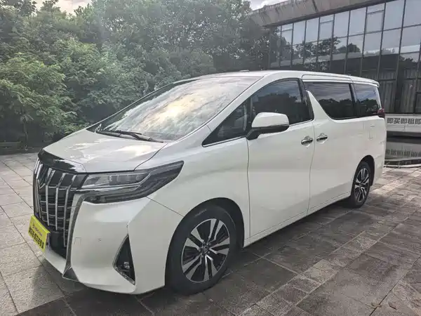Toyota Alphard 2018