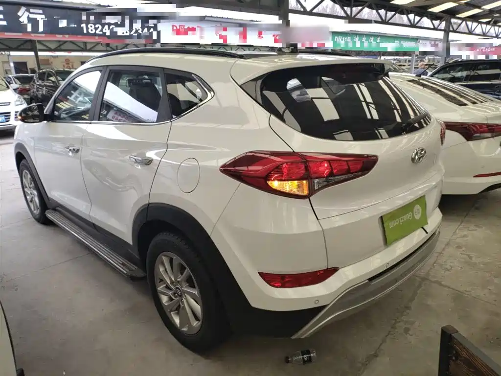 Hyundai Tucson 2016 — фото 23
