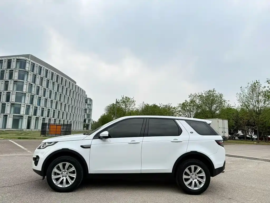 Land Rover Discovery Sport 2016 — фото 3