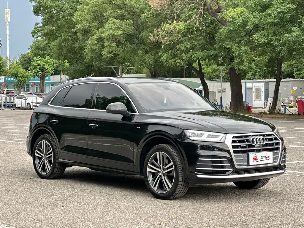 Audi Q5L 2021 — фото 5